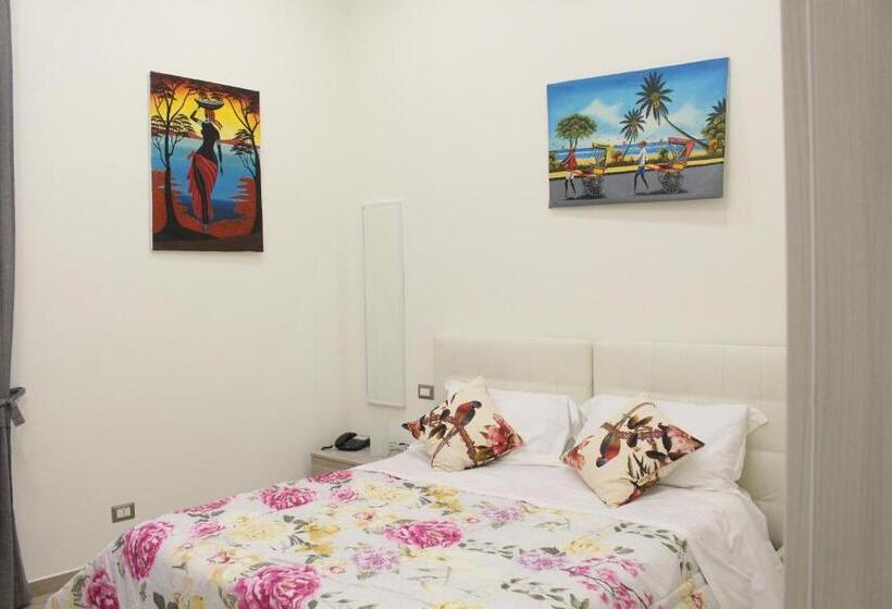 اتاق لوکس, Speranzella 86