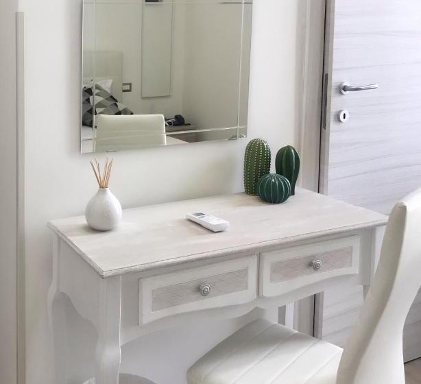 اتاق لوکس, Speranzella 86