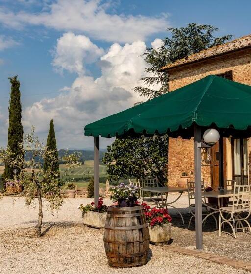 Четырехместный Номер Стандарт, Agriturismo Percenna