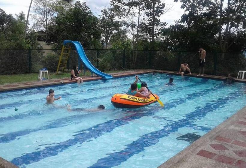 غرفة قياسية, Centro Vacacional Y Recreativo La Ermita   Sasaima