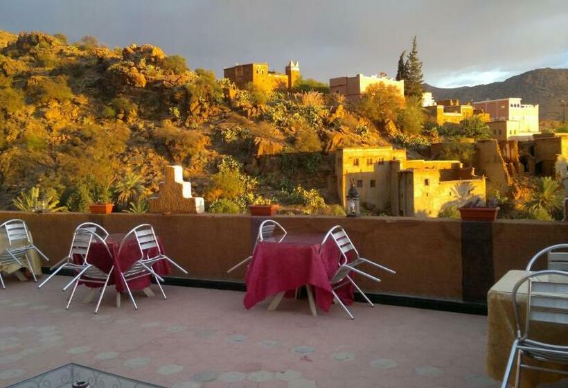 اتاق استاندارد با چشمانداز کوهستان, La Maison Traditionnelle Hôtel Et Guesthouse