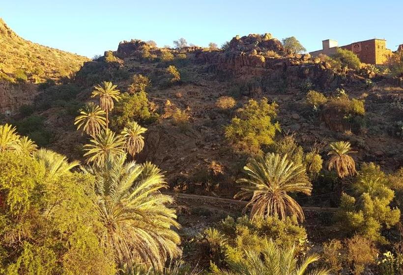 اتاق استاندارد با چشمانداز کوهستان, La Maison Traditionnelle Hôtel Et Guesthouse