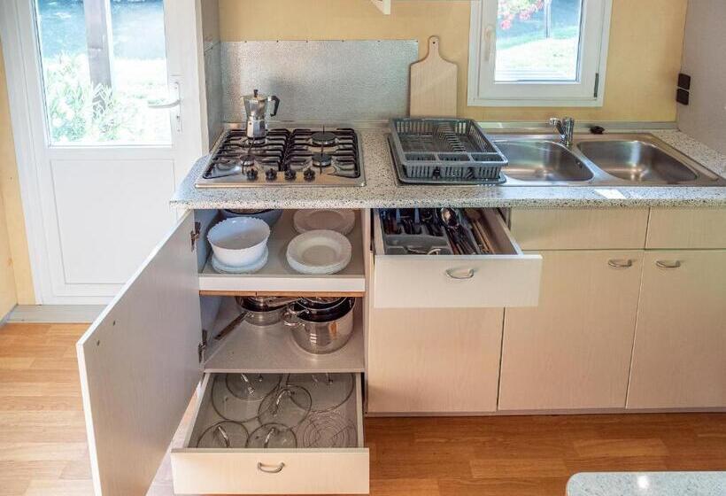 בית, חדר שינה 1, Tíztó Vendégház