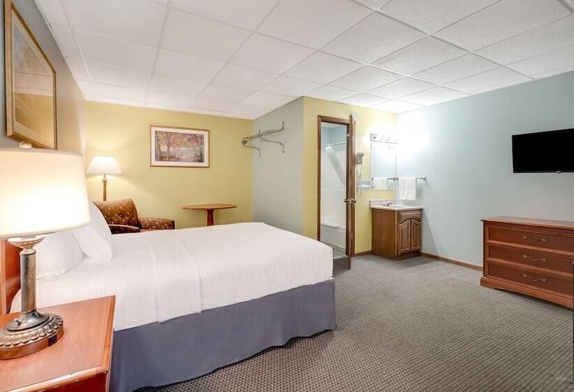 غرفه قياسيه سريرين مزدوجين, Americas Best Value Inn Marquette