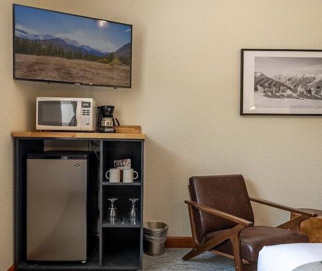 スタンダードルーム, Leavenworth