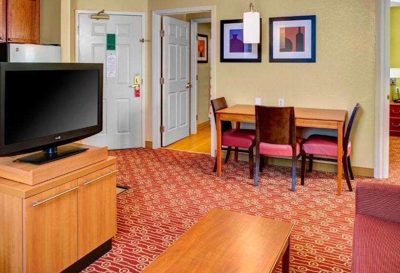 Люкс 2 Спальни, Towneplace Suites By Marriott Cleveland Westlake