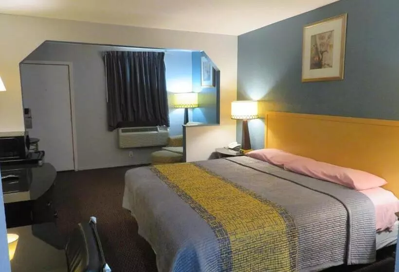 キングサイズベッドのスタンダードルーム, Travel Inn Beaumont