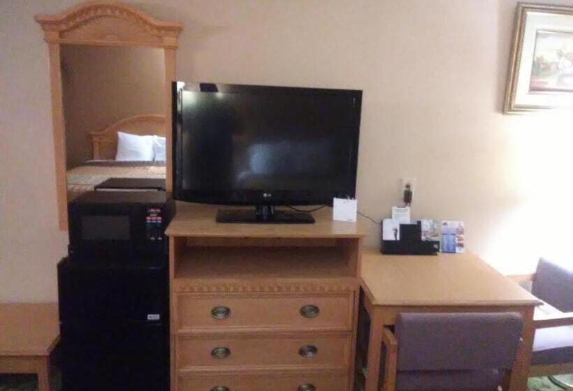 标准间, Travelodge By Wyndham Bloomington