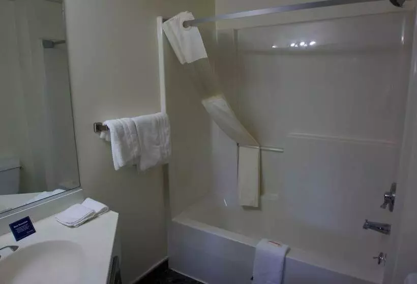 سوییت, Travelodge By Wyndham Niagara Falls   New York