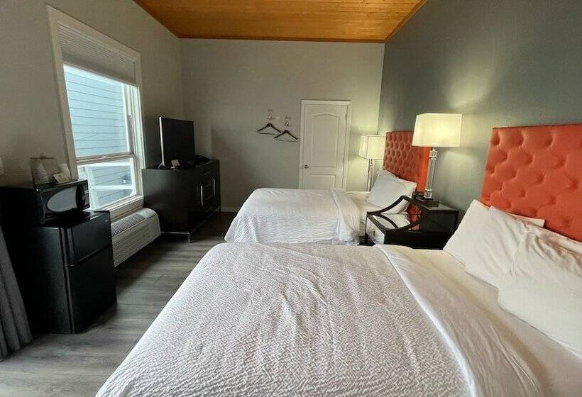 غرفة قياسية, Tides Inn & Suites