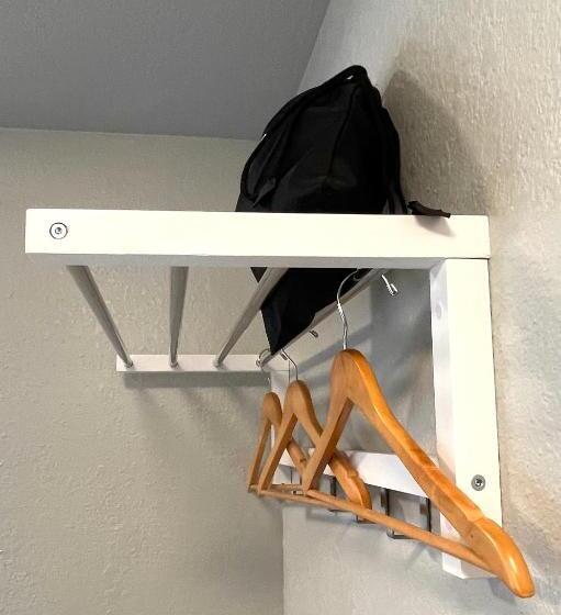 غرفة قياسية مطلّة علي البحر مزوَّدة بشُرفة, Tides Inn & Suites