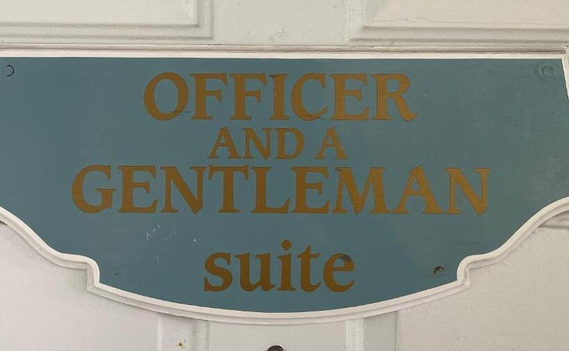 جناح ديلوكس سرير كينج, Tides Inn & Suites