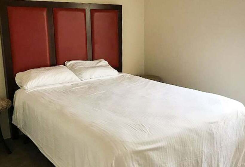 4 Yatak Odalı Ev, Ticaboo Lodge