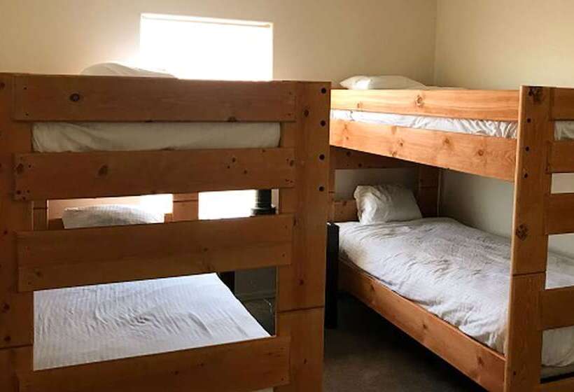 4 Yatak Odalı Ev, Ticaboo Lodge