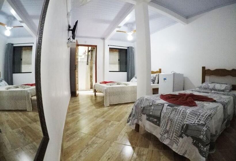 Номер Стандарт Трехместный, Suites Cantinho Da Pedra