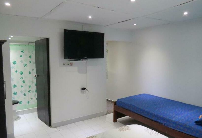 Студия Стандарт, Posada J&j Forbes  2