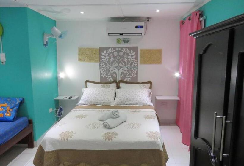 Студия Стандарт, Posada J&j Forbes  2