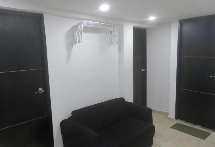 Семейные Апартаменты, Posada J&j Forbes  2