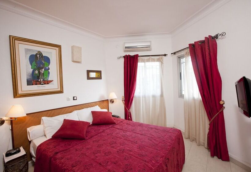 سوییت, Les Résidences Dippoka