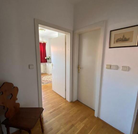 آپارتمان 1 خوابه با چشمانداز باغ, B&b Vidmar, Lesce Bled