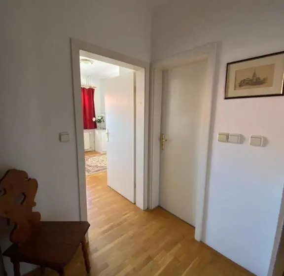 آپارتمان 1 خوابه با چشم‌انداز باغ, B&b Vidmar, Lesce Bled