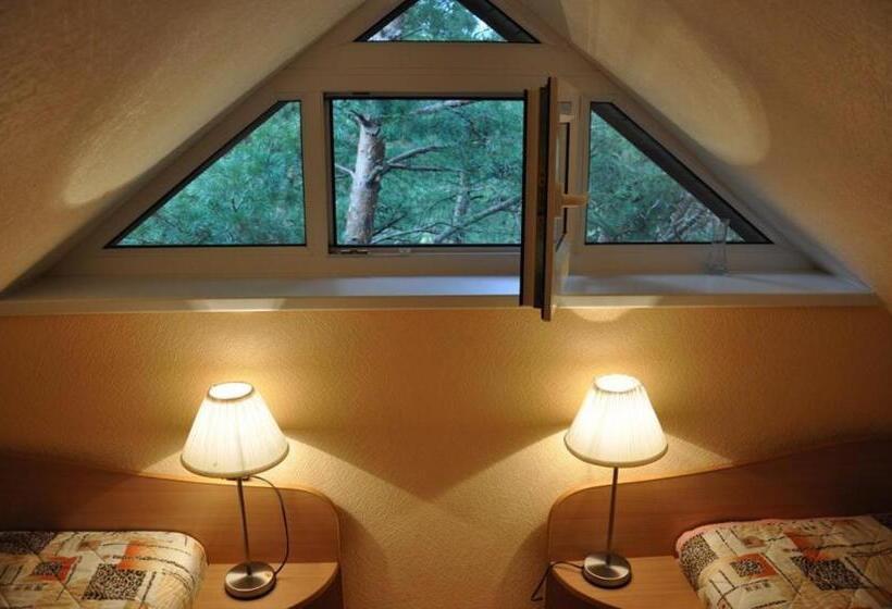 اتاق استاندارد چهار تخته, Vila Krantas