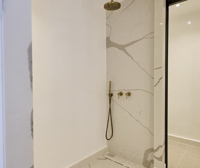 Полулюкс Вид на Бассейн, Alleys All Suite Hotel & Spa