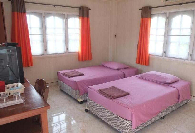 Номер Deluxe, Baan Chom Chan Resort