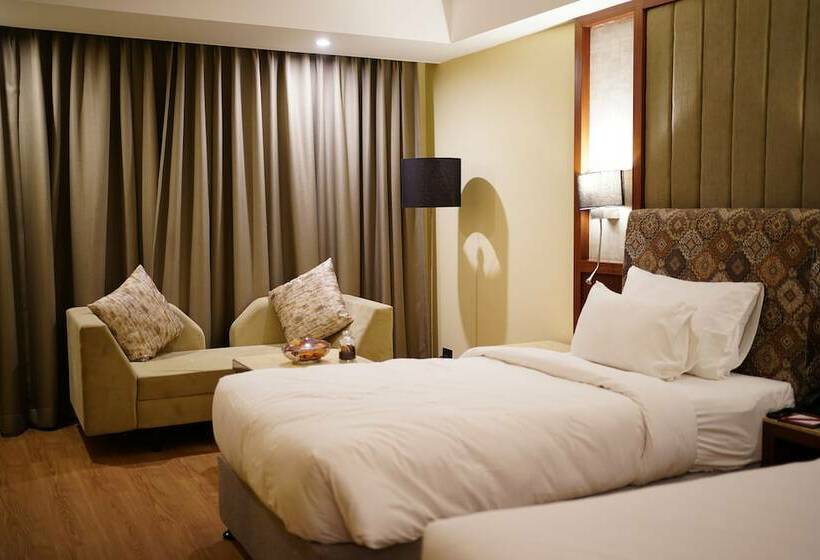 غرفة ديلوكس, Babylon Capital