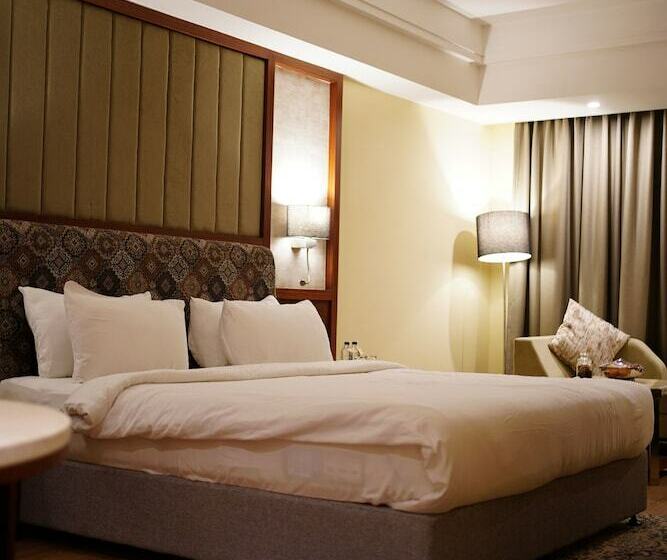 غرفة ديلوكس, Babylon Capital