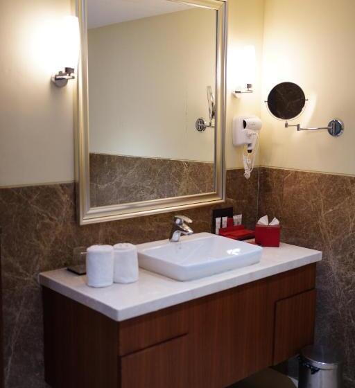 غرفة ديلوكس, Babylon Capital