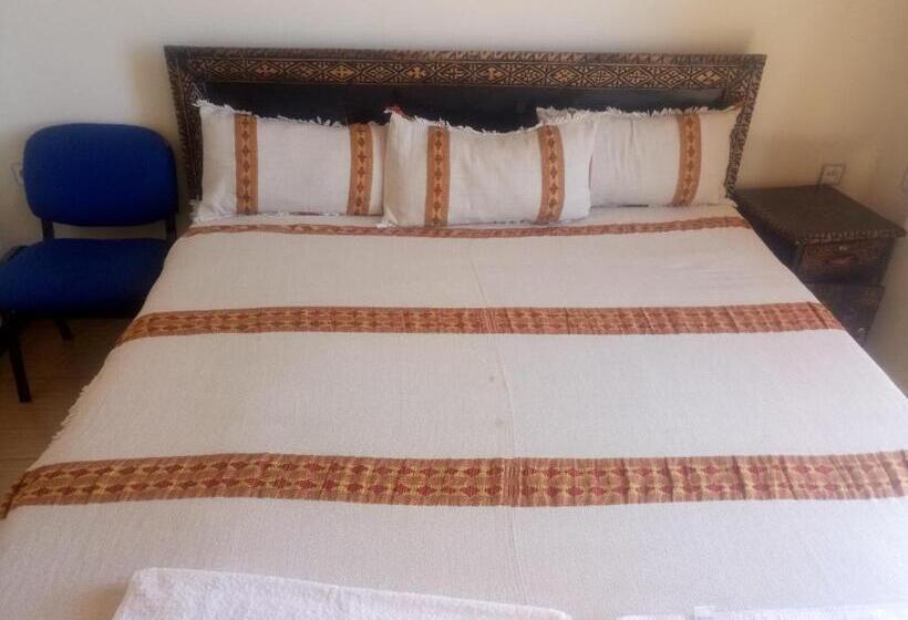 اتاق لوکس سه تخته, Honey Land Hotel Lalibela