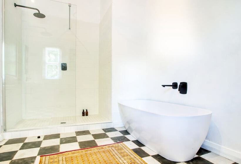 اتاق استاندارد, Maison Montagne