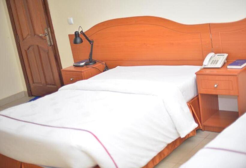 اتاق استاندارد یک نفره, Igitego