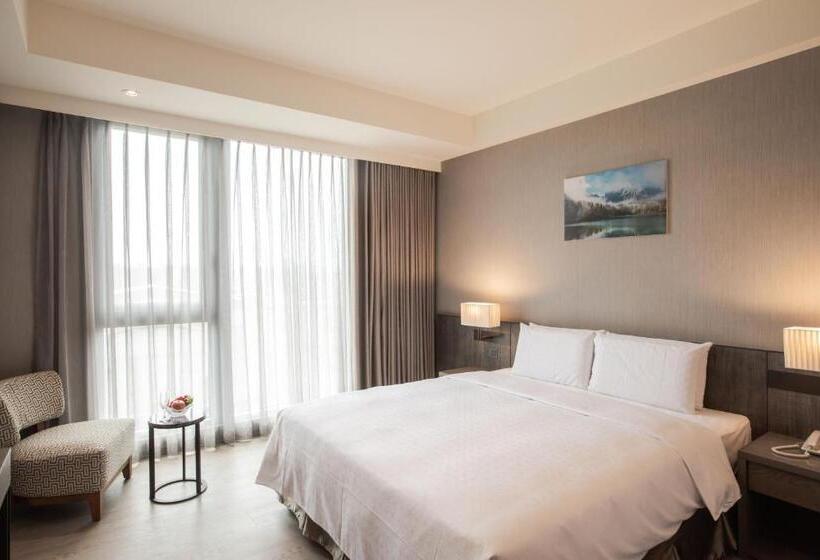 اتاق استاندارد با چشم‌انداز دریاچه, Jin Shi Hu