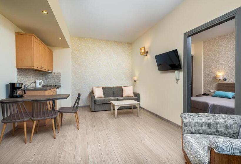 1 Bedroom Apartment Sea View, Icarus Apartments