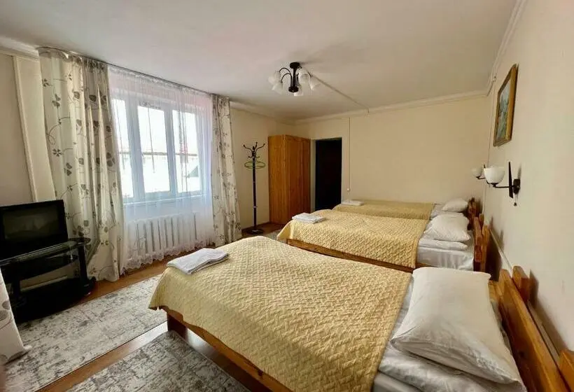 اتاق استاندارد سه نفره, Guesthouse Alakol
