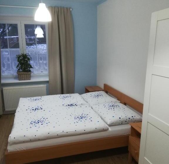 חדר אקונומי, Lipanka