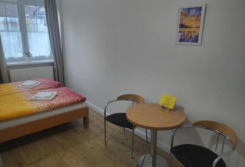 חדר סטנדרט, Lipanka