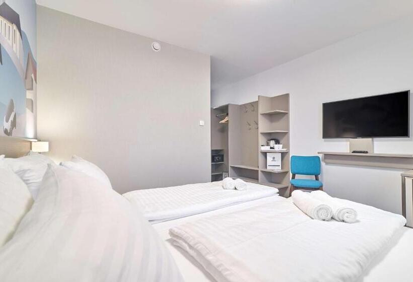 Номер Стандарт Двуспальная Кровать, Best Western Hotel Kiefersfelden