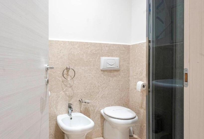 Economy Szoba, Da Rocco B&b