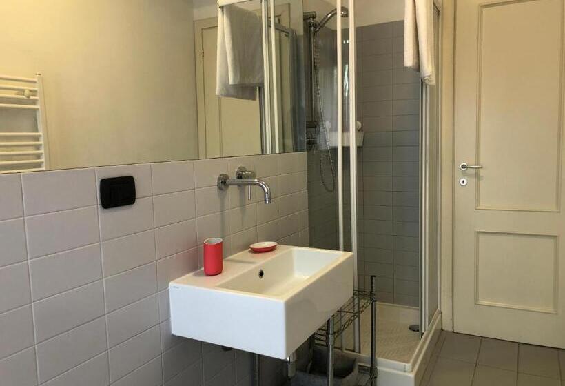 バルコニー付き１ベッドルームアパートメント, Pisa Beach Park