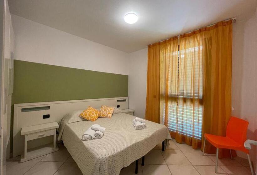 １ベッドルームアパートメント, Pisa Beach Park