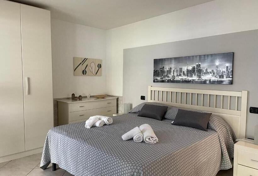 庭の見える１ベッドルームアパートメント, Pisa Beach Park