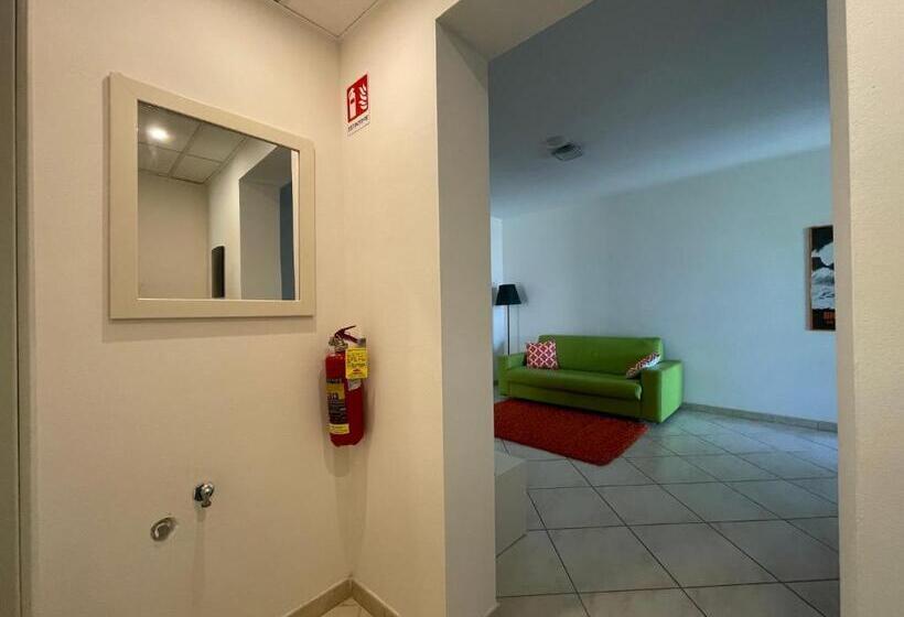 １ベッドルームアパートメント, Pisa Beach Park