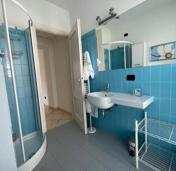 ２ベッドルームアパートメント, Pisa Beach Park