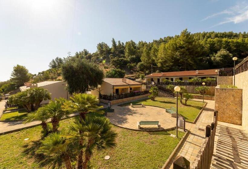 דירת חדר, Pugnochiuso Resort Villette Belvedere