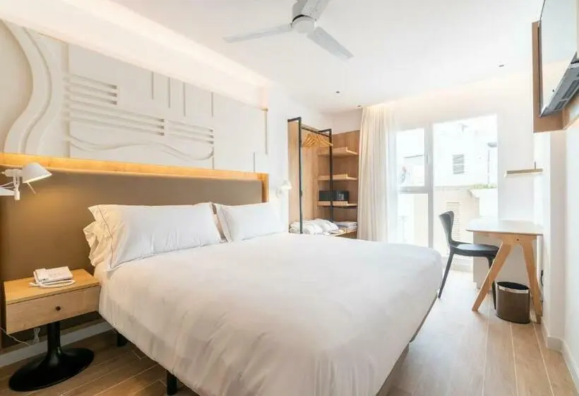 Suite, Senator Cala Millor