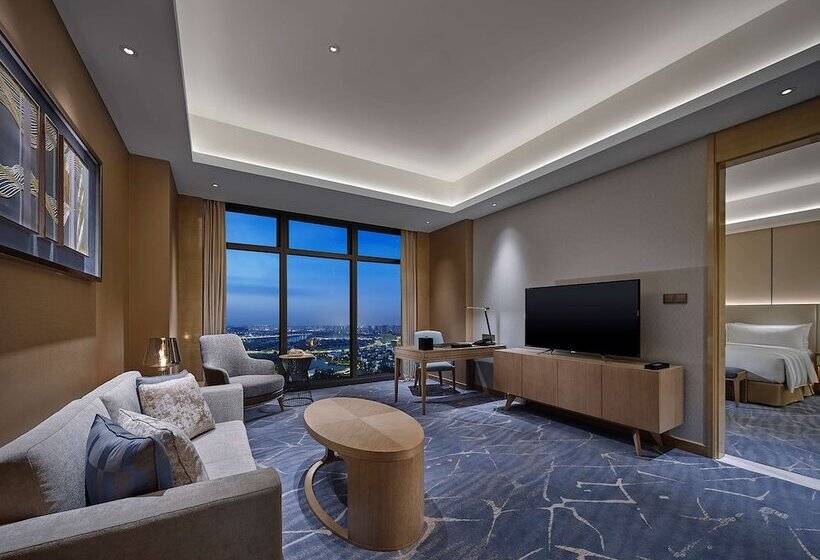 Люкс Повышенной Комфортности, Hilton Beijing Tongzhou