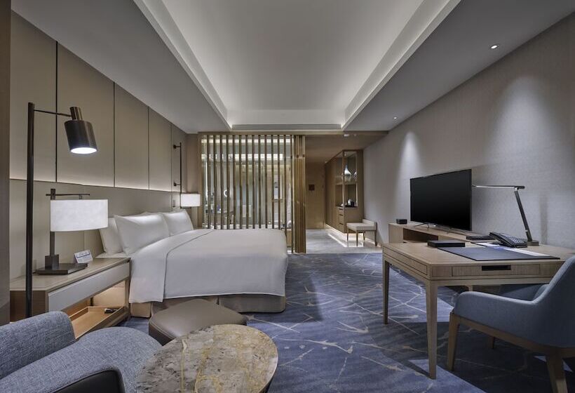 Люкс Повышенной Комфортности, Hilton Beijing Tongzhou
